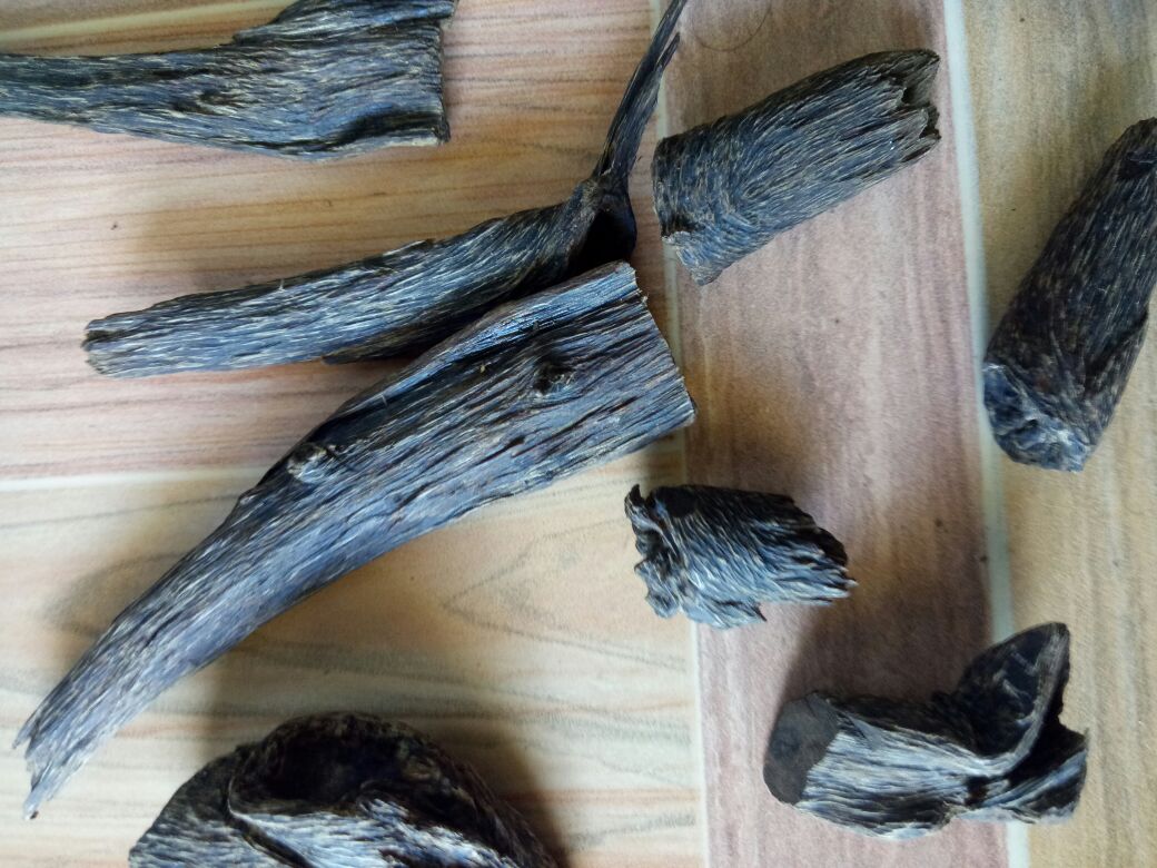 FJYA5266 Gaharu - Image 1